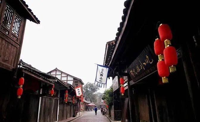 全能问答平台-14根火柴每次取1-2根直至取完一共有多少种取法?答疑解惑